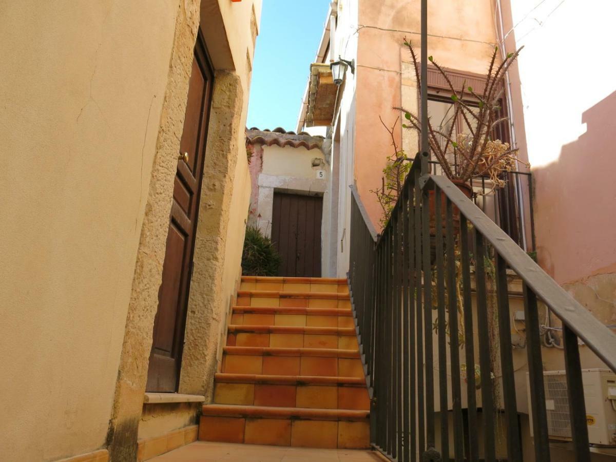 B&B Spiraglio Syracuse Exterior photo